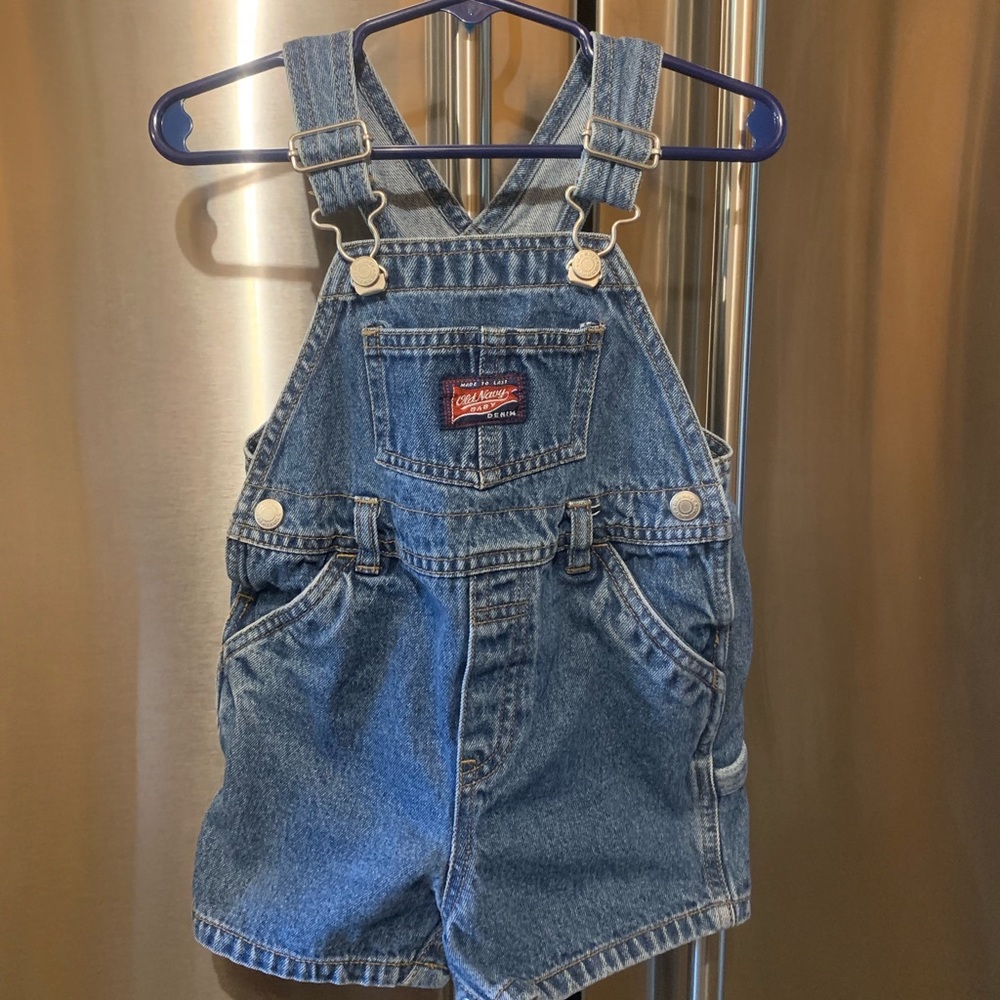 Old Navy Baby size 12-18 months Denim Overalls